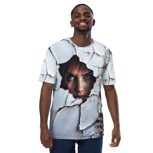 Image of the Woman Spying on You T-Shirt 4 (men).