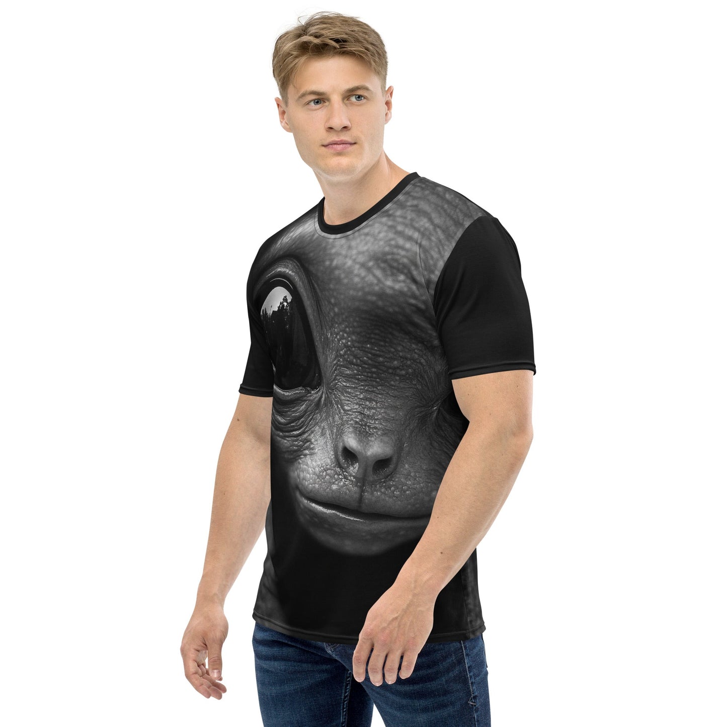 Image of the Young Alien T-Shirt (men).
